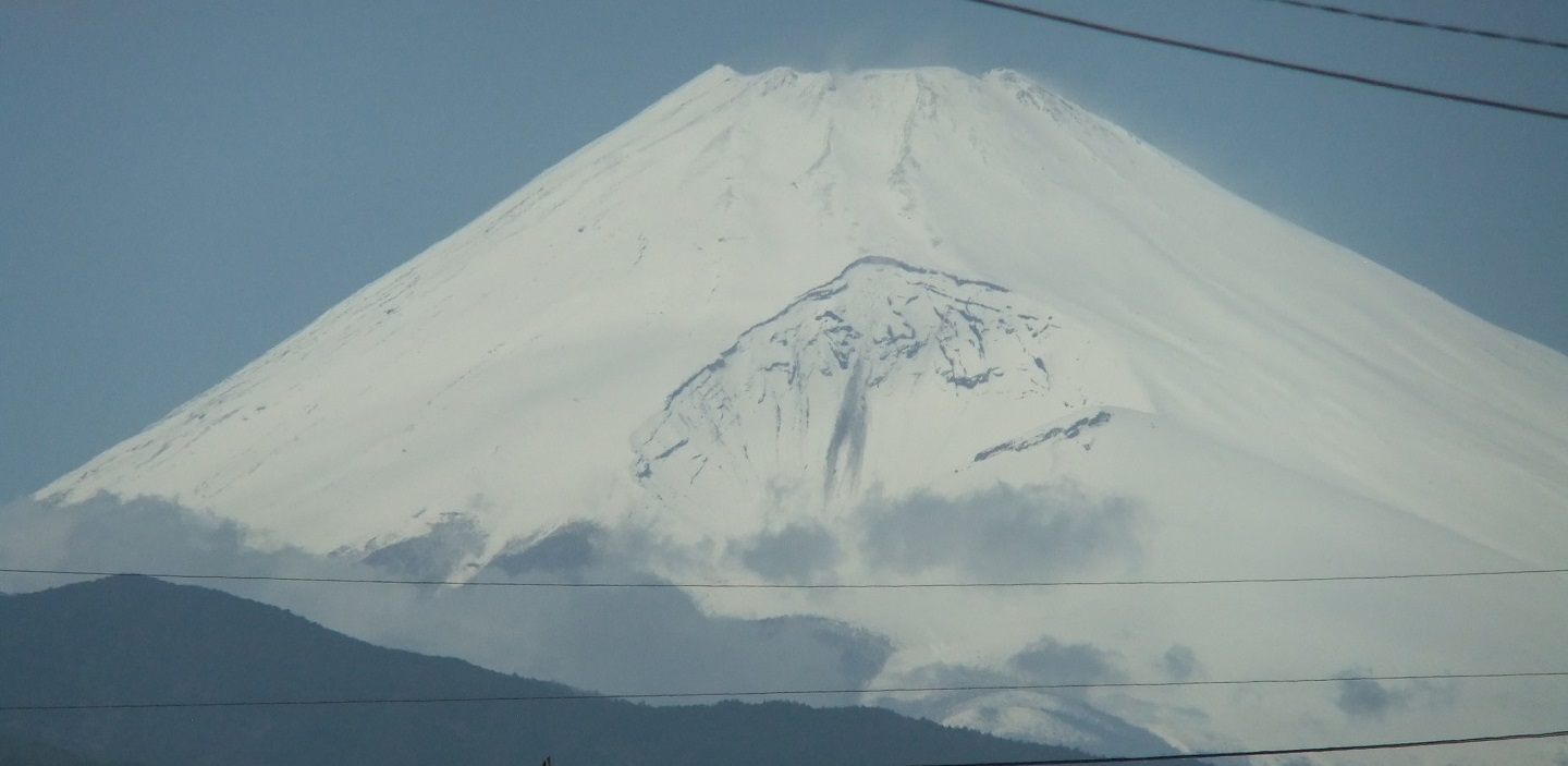 昨日の富士山4.4.6